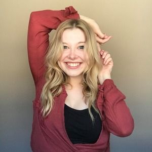 Meet your Posher, Hannah